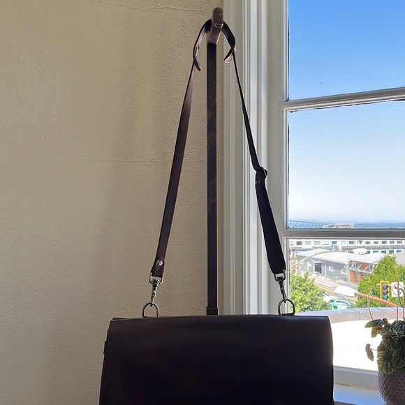 J. Crew Leather Expandable Mailbag/Satchel - Picture 2 of 16